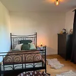 Ruhiges Zum Arbeiten Oder Erholung Mit Hund ホームステイ *