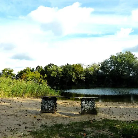 Δωμάτια σε οικογενειακή κατοικία Ruhiges Zum Arbeiten Oder Erholung Mit Hund *