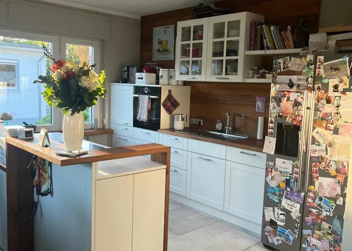 Ruhiges Zum Arbeiten Oder Erholung Mit Hund Δωμάτια σε οικογενειακή κατοικία *